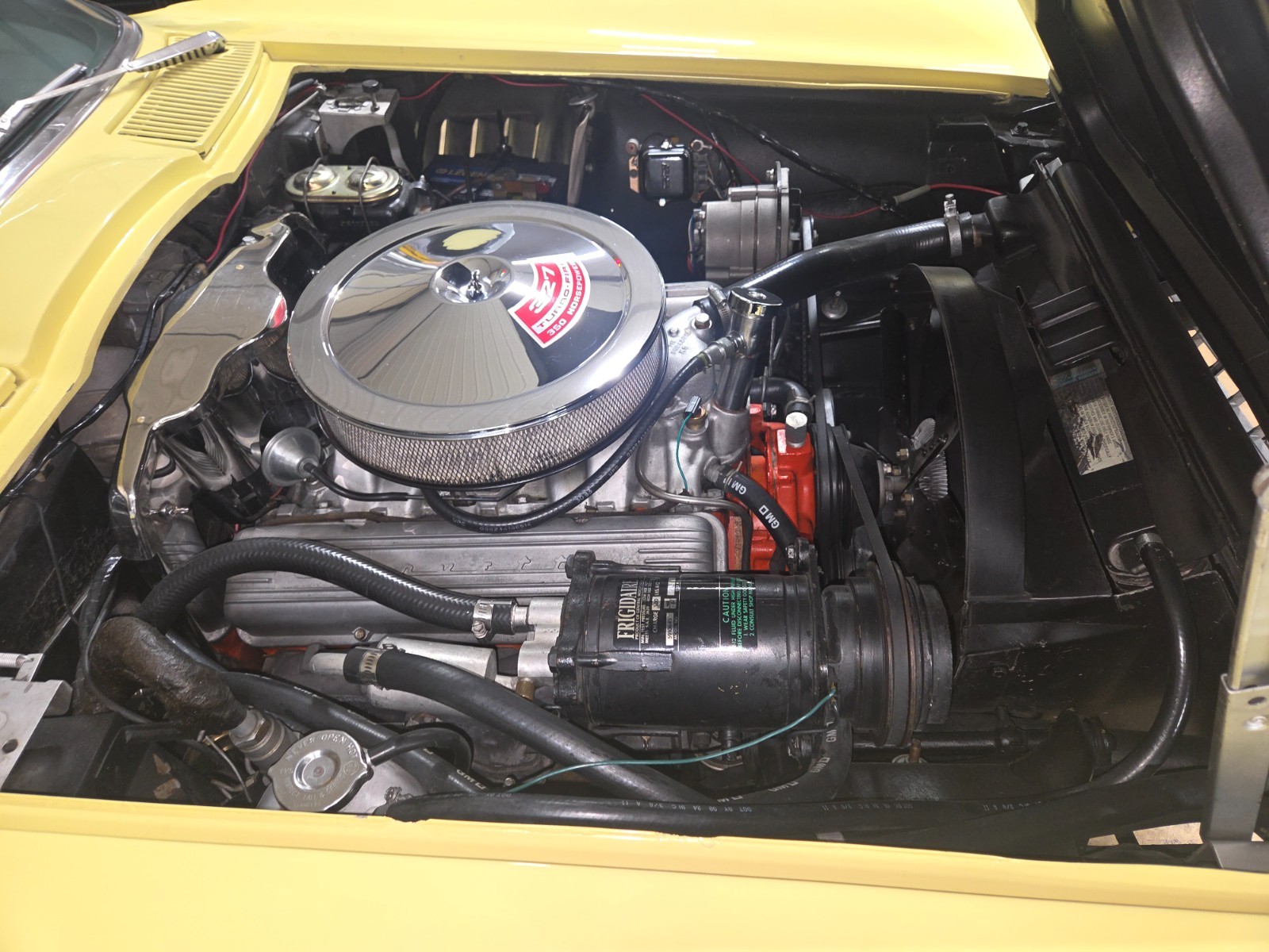 Chevrolet-Corvette-1967-Coupe-36