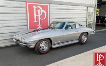Chevrolet-Corvette-1967-Coupe-37
