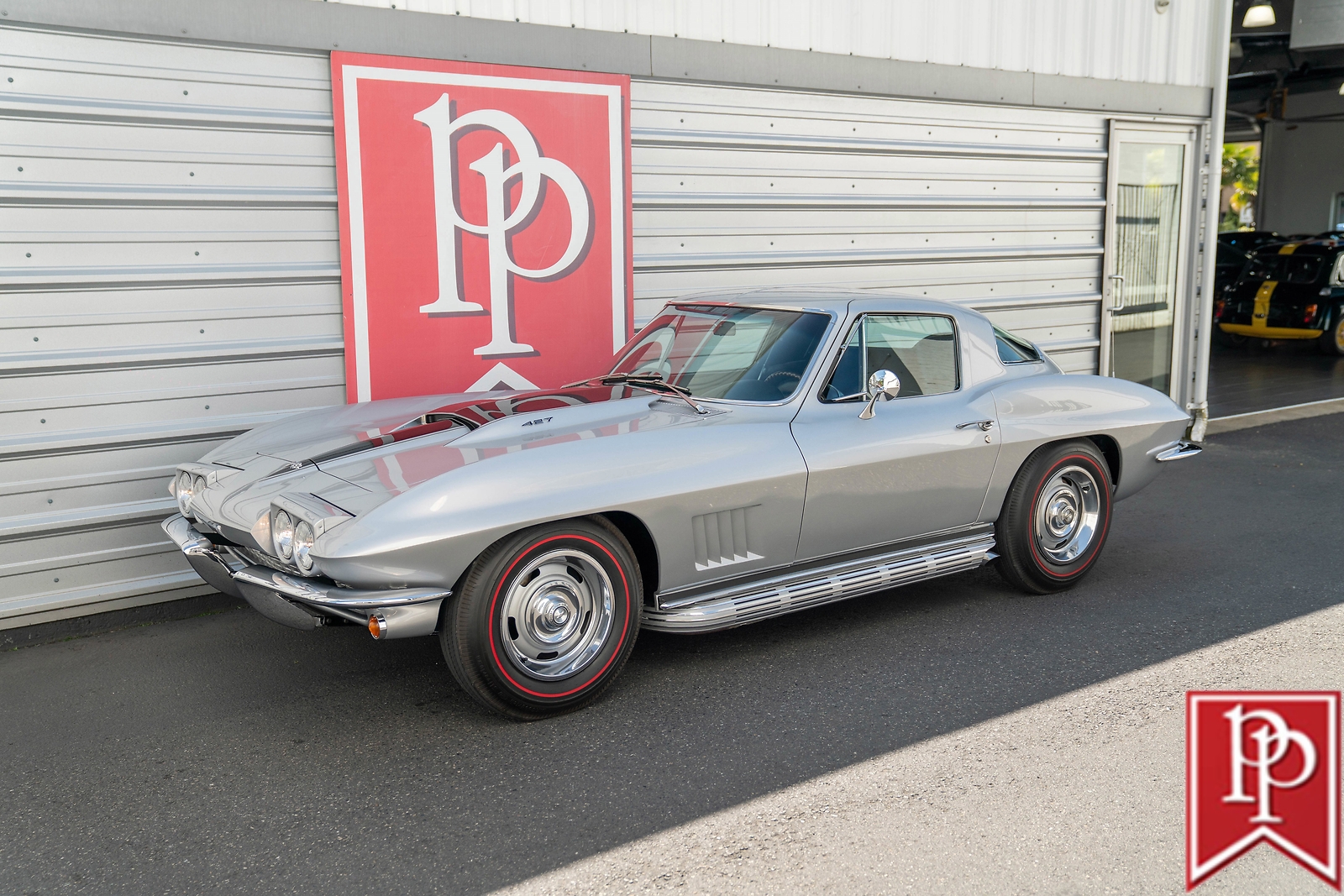 Chevrolet-Corvette-1967-Coupe-37