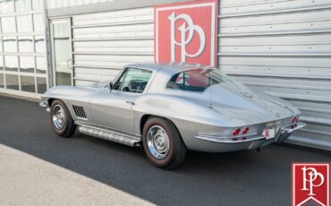 Chevrolet-Corvette-1967-Coupe-39