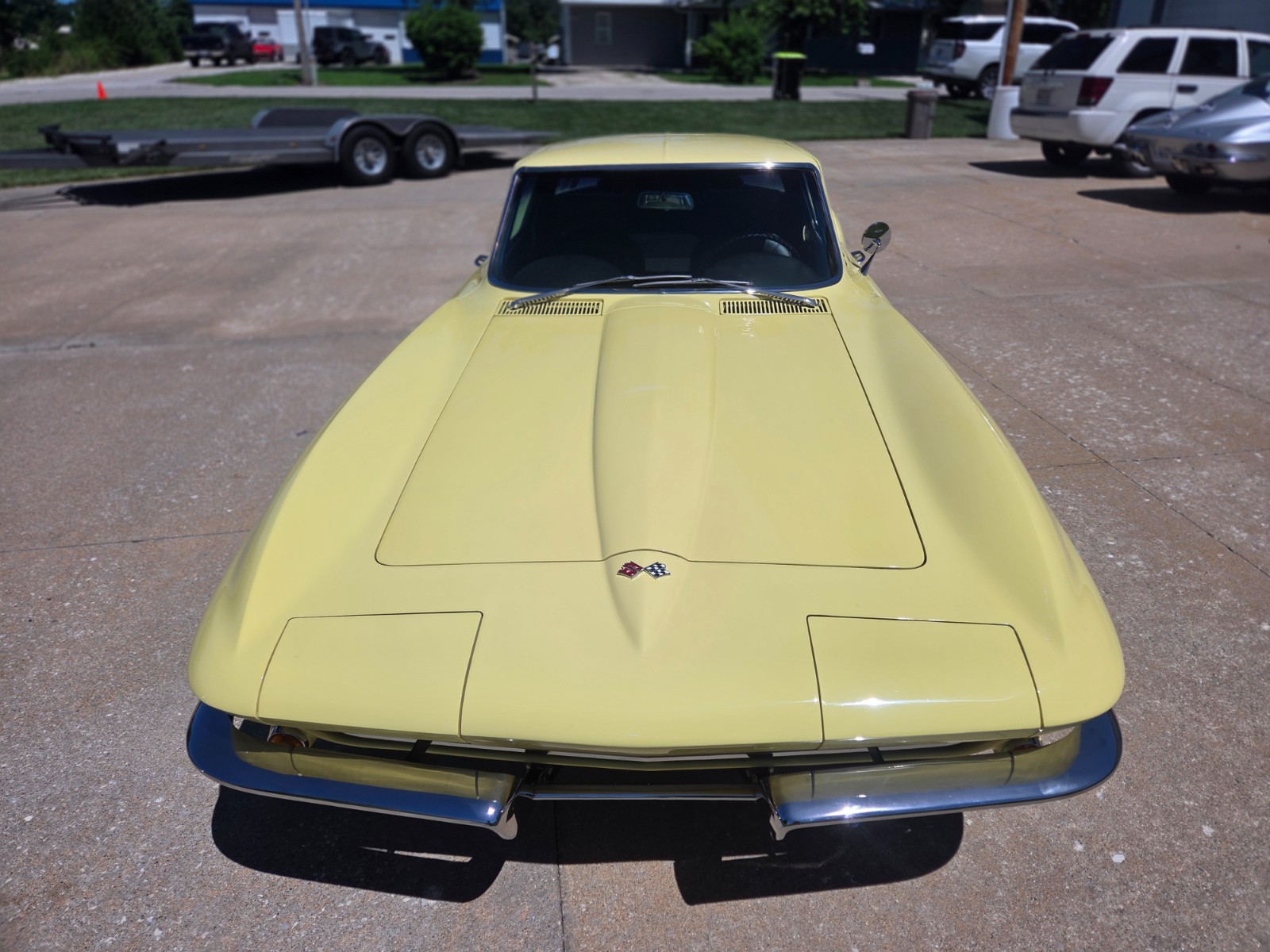 Chevrolet-Corvette-1967-Coupe-4