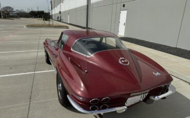 Chevrolet-Corvette-1967-Coupe-6
