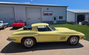 Chevrolet-Corvette-1967-Coupe-8