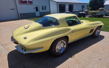 Chevrolet-Corvette-1967-Coupe-9