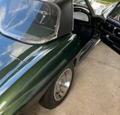 Chevrolet-Corvette-1967-Goodwood-Green-11