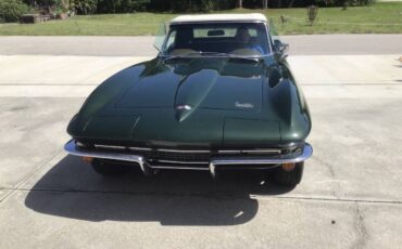 Chevrolet-Corvette-1967-Goodwood-Green-Tan-1