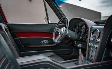 Chevrolet-Corvette-1967-Red-Black-16