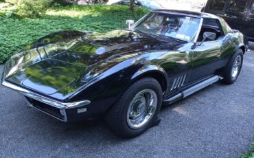 Chevrolet-Corvette-1968-Convertible-1