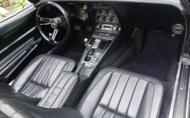 Chevrolet-Corvette-1968-Convertible-10
