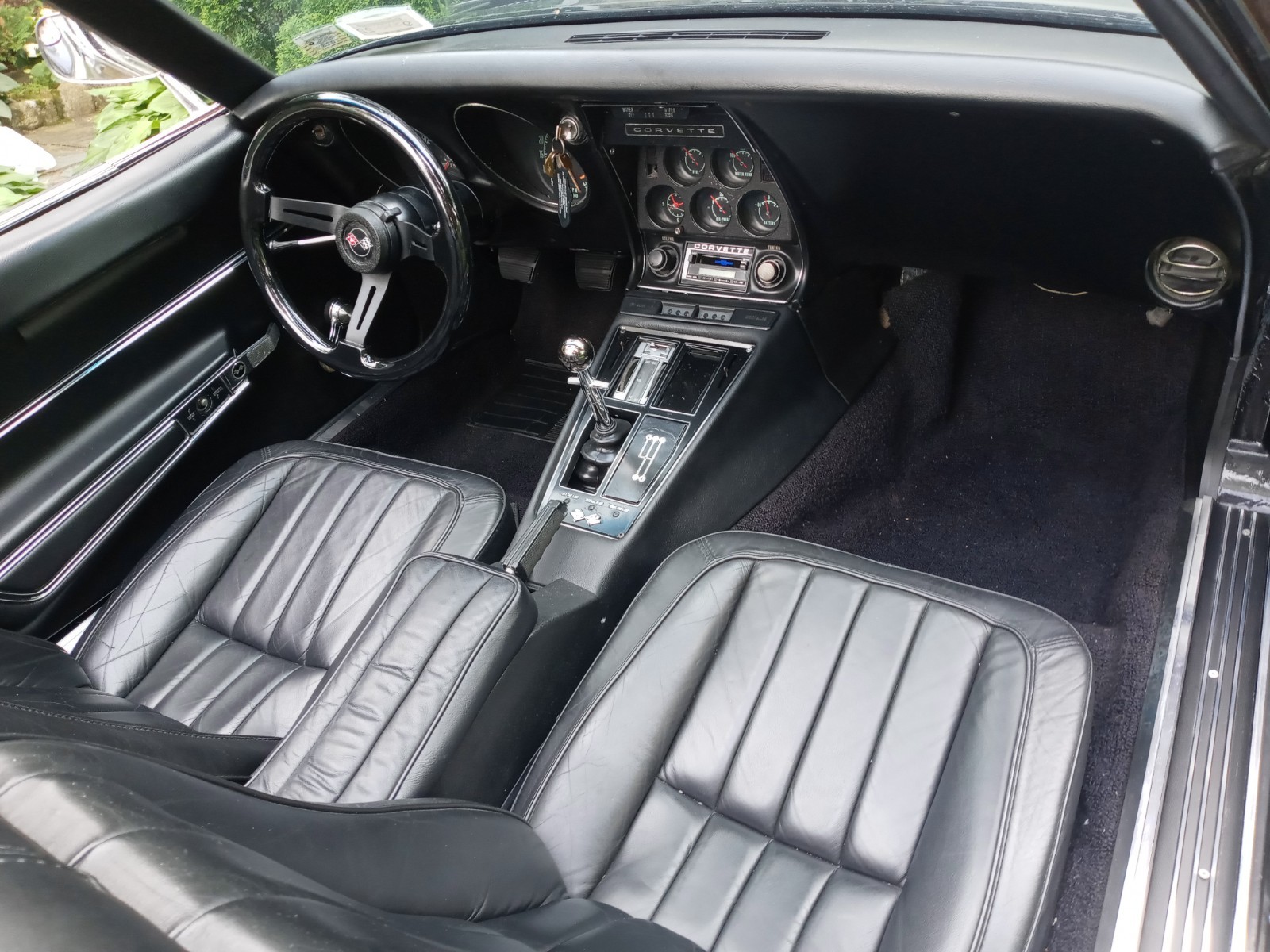 Chevrolet-Corvette-1968-Convertible-10
