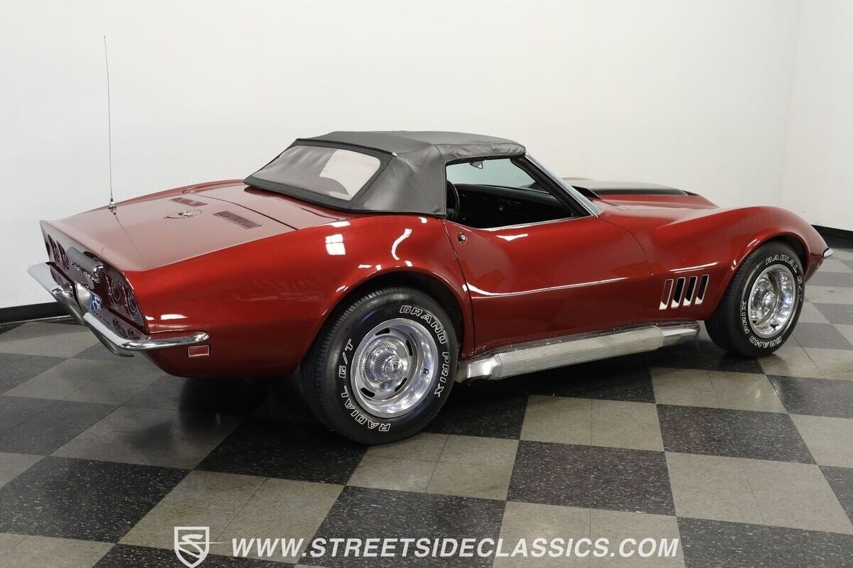 Chevrolet-Corvette-1968-Convertible-11