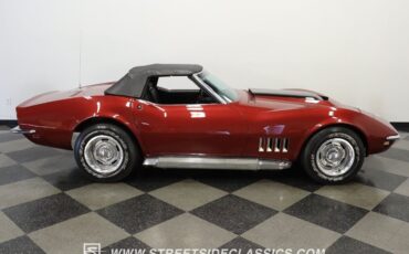 Chevrolet-Corvette-1968-Convertible-12