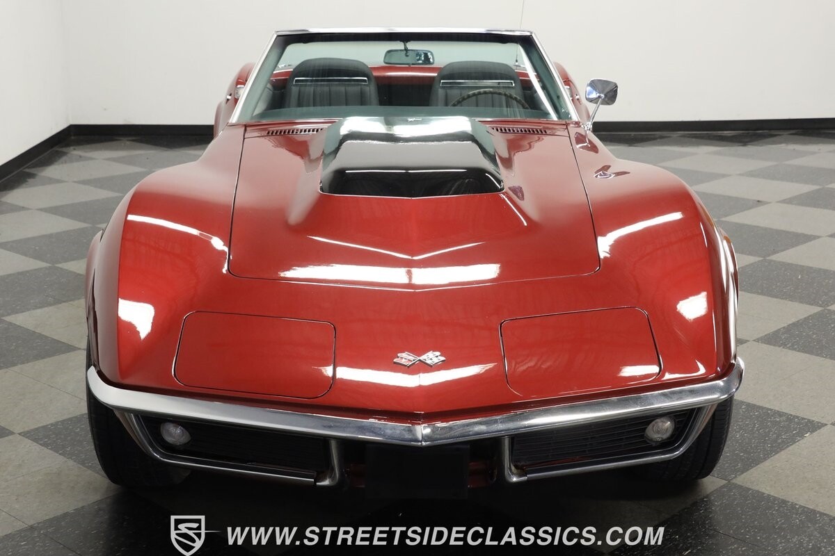 Chevrolet-Corvette-1968-Convertible-15