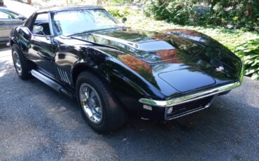 Chevrolet-Corvette-1968-Convertible-2