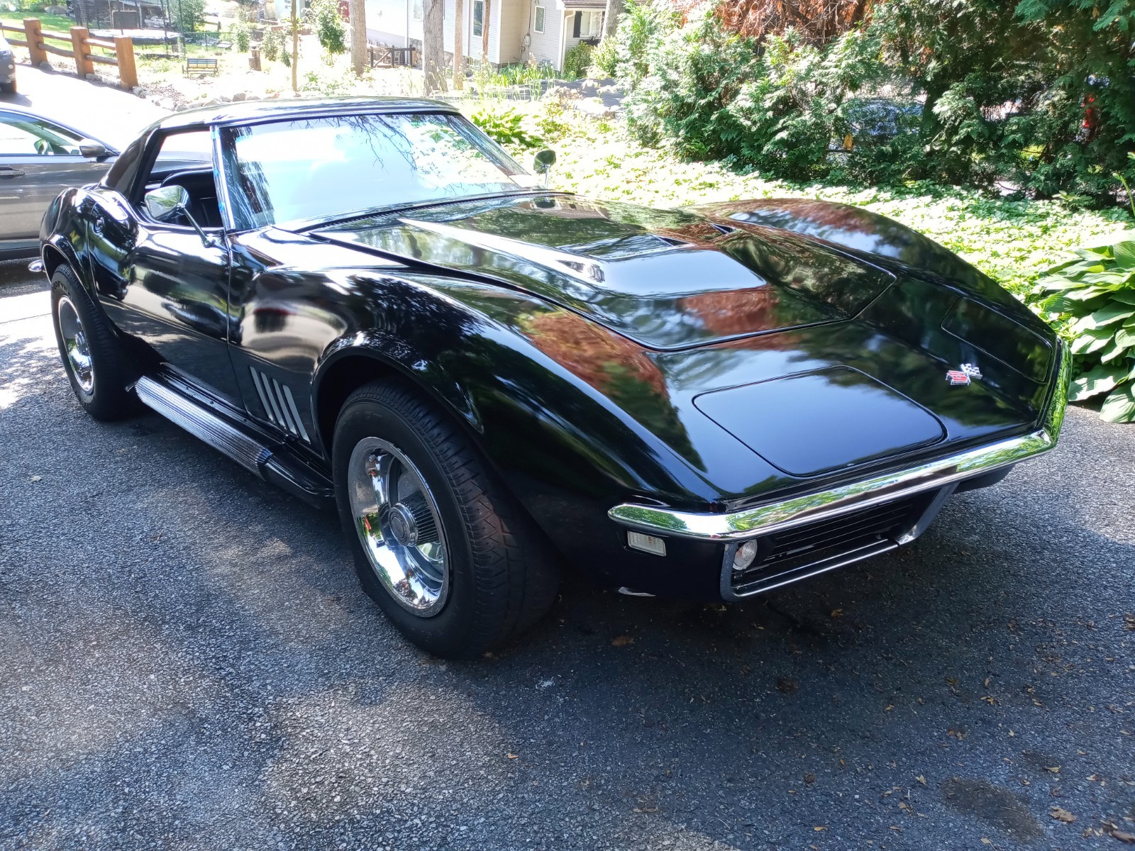 Chevrolet-Corvette-1968-Convertible-2