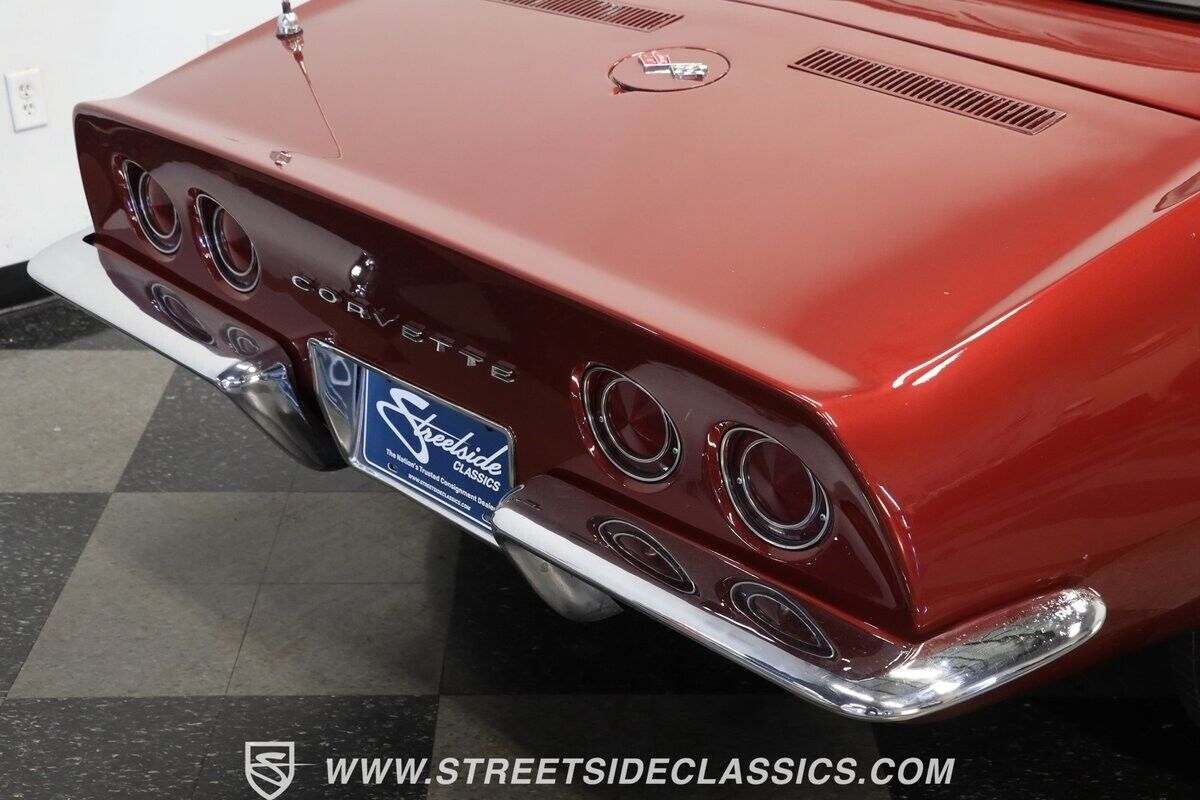 Chevrolet-Corvette-1968-Convertible-24