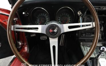 Chevrolet-Corvette-1968-Convertible-35