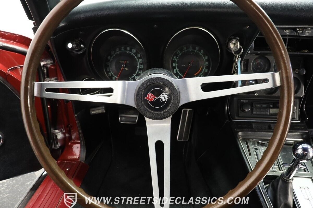Chevrolet-Corvette-1968-Convertible-35