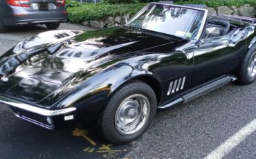 Chevrolet-Corvette-1968-Convertible