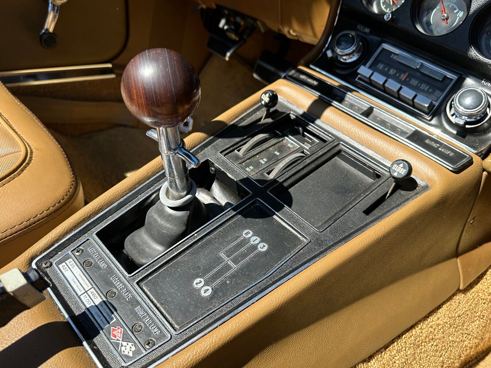 Chevrolet-Corvette-1969-Convertible-30