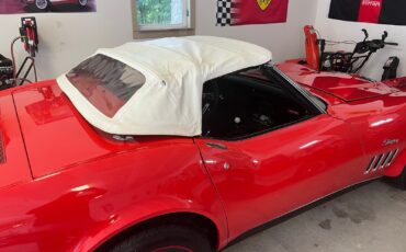 Chevrolet-Corvette-1969-Convertible-35