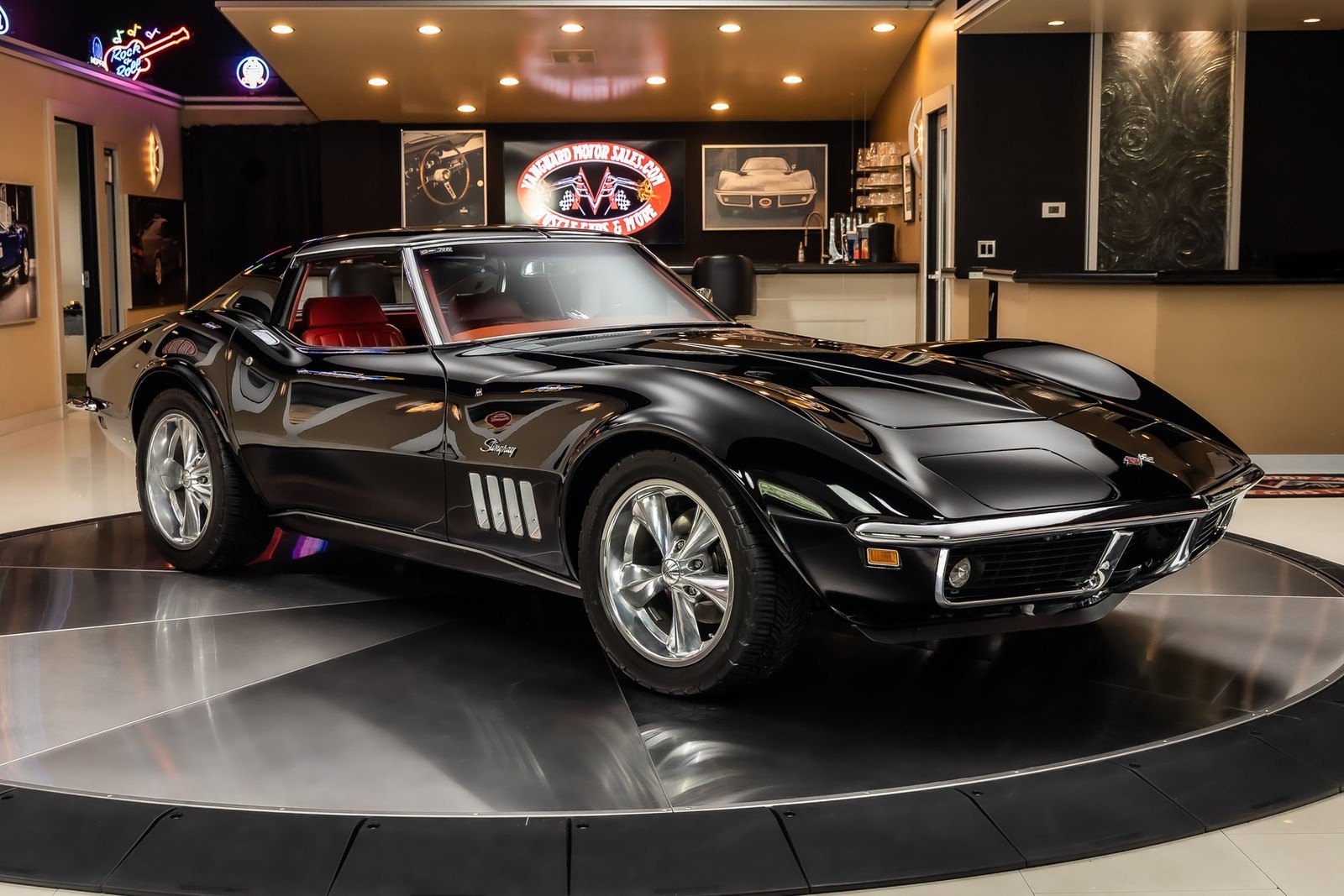 Chevrolet-Corvette-1969-Coupe-10