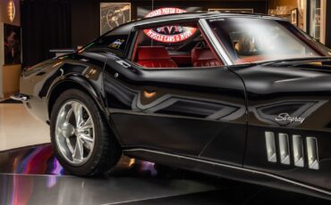Chevrolet-Corvette-1969-Coupe-23