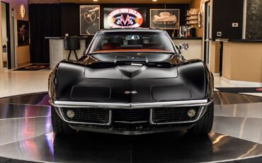 Chevrolet-Corvette-1969-Coupe-8