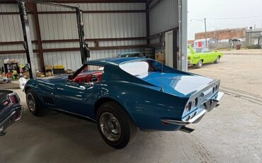 Chevrolet-Corvette-1969-blue-21