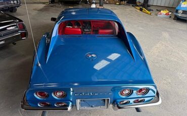 Chevrolet-Corvette-1969-blue-23
