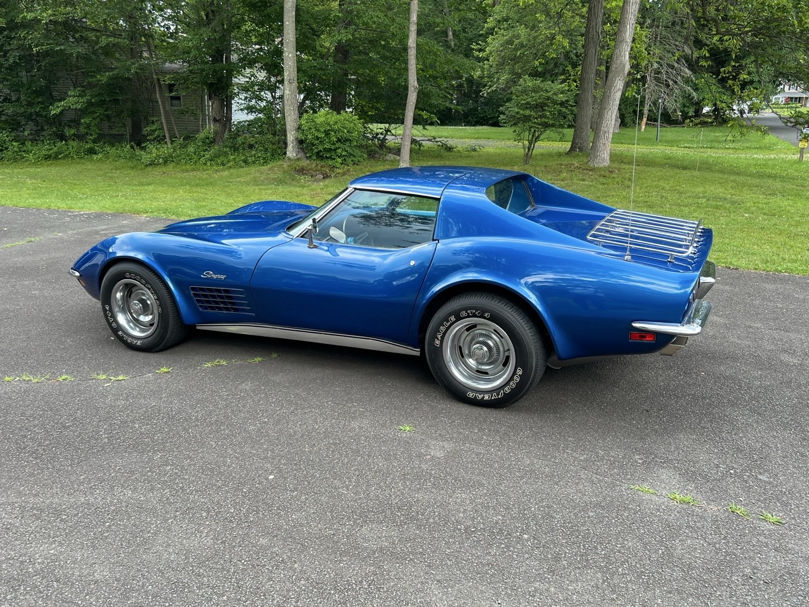 Chevrolet-Corvette-1970-1