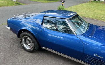 Chevrolet-Corvette-1970-10