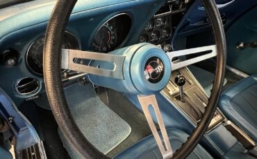 Chevrolet-Corvette-1970-33