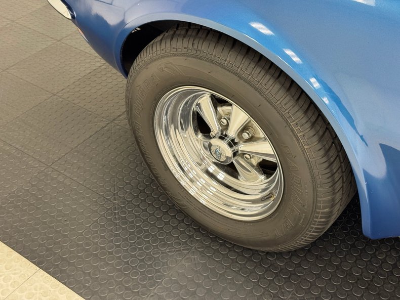 Chevrolet-Corvette-1970-Bridgehampton-Blue-Black-21