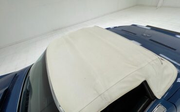 Chevrolet-Corvette-1970-Bridgehampton-Blue-Black-25