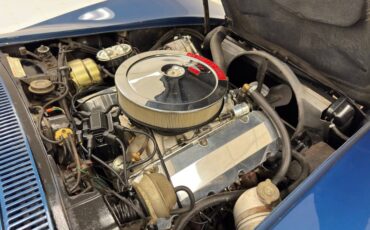 Chevrolet-Corvette-1970-Bridgehampton-Blue-Black-37