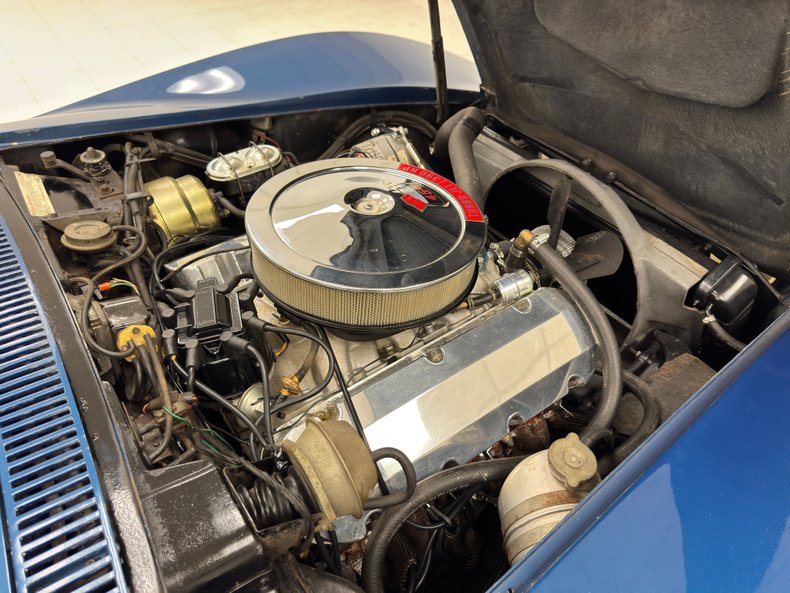 Chevrolet-Corvette-1970-Bridgehampton-Blue-Black-37