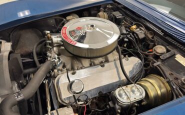 Chevrolet-Corvette-1970-Bridgehampton-Blue-Black-39