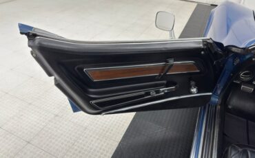 Chevrolet-Corvette-1970-Bridgehampton-Blue-Black-41