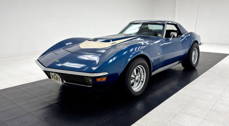 Chevrolet-Corvette-1970-Bridgehampton-Blue-Black-44