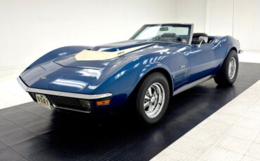 Chevrolet-Corvette-1970-Bridgehampton-Blue-Black-8
