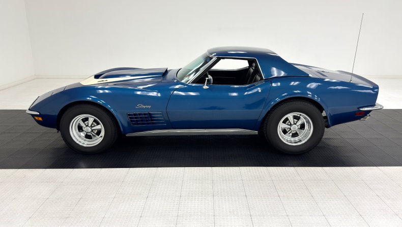 Chevrolet-Corvette-1970-Bridgehampton-Blue-Black-9