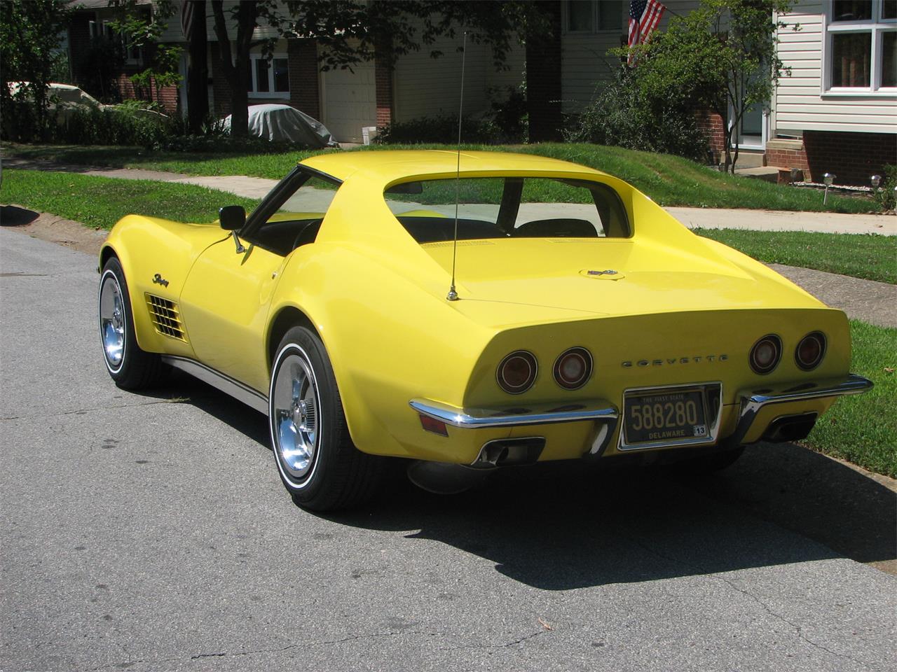 Chevrolet-Corvette-1970-Daytona-Yellow-Black-1