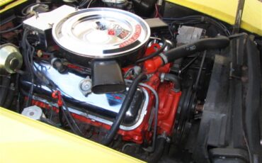 Chevrolet-Corvette-1970-Daytona-Yellow-Black-19