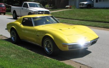 Chevrolet-Corvette-1970-Daytona-Yellow-Black-3
