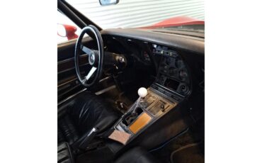 Chevrolet-Corvette-1970-red-black-14