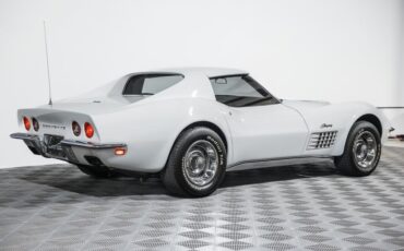 Chevrolet-Corvette-1971-5