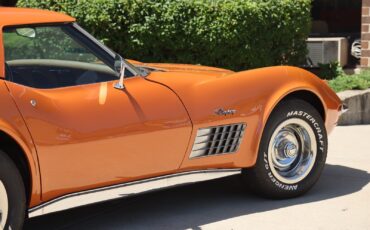 Chevrolet-Corvette-1971-Convertible-1