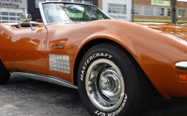 Chevrolet-Corvette-1971-Convertible-10