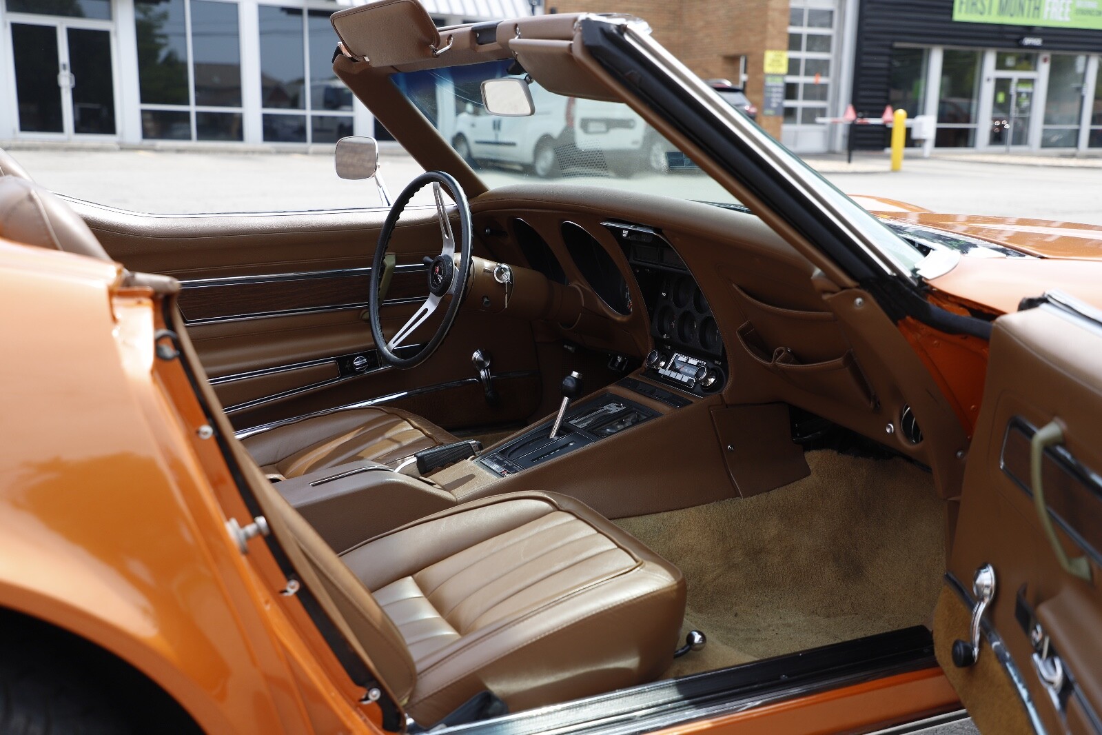 Chevrolet-Corvette-1971-Convertible-12